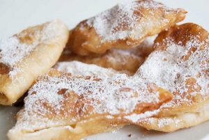 Goûter au dessert propre à la ville Madrid