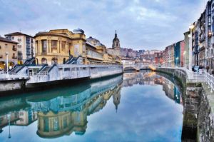 Bilbao en bateau