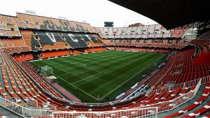 Faire une visite guidée du stade Meestrella