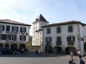 Eglise Saint-Jean-Baptiste monuments Pays Basque