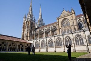 La Cathédrale Sainte-Marie de Bayonne monument pays basque