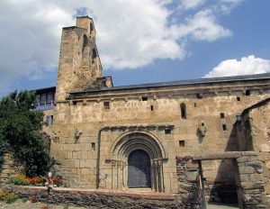 La Cathédrale St Fructueux monuments à Pays Basque