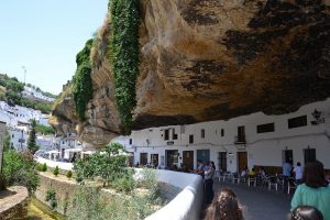 Setenil village à Andalousie