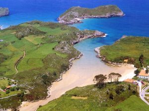 Plage de Poo à Asturias